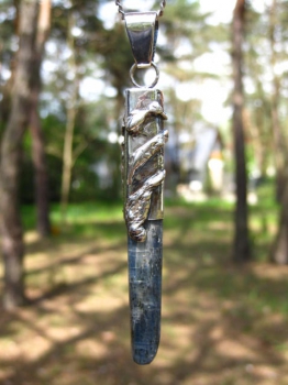 wisiorek-srebrny-blue-sapphire[2].jpg